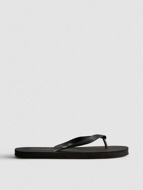 Primark Essential Classic Black Flip Flops